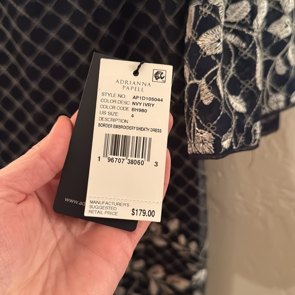 Adrianna Papell Boat-Neck Mesh-Overlay border embroidery sheath Dress - Picture 6 of 11